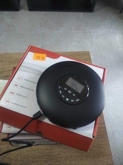 CD player portabil  - căști incluse
