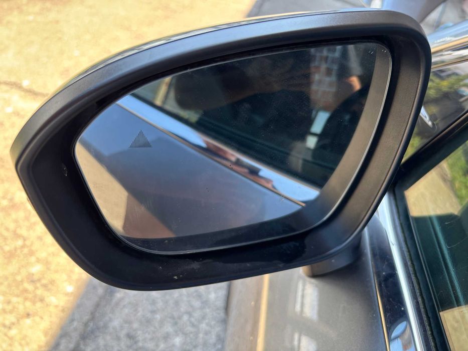 oglinda stanga dreapta cu camera si unghi mort si piese nissan qashqai j12 2021-2024