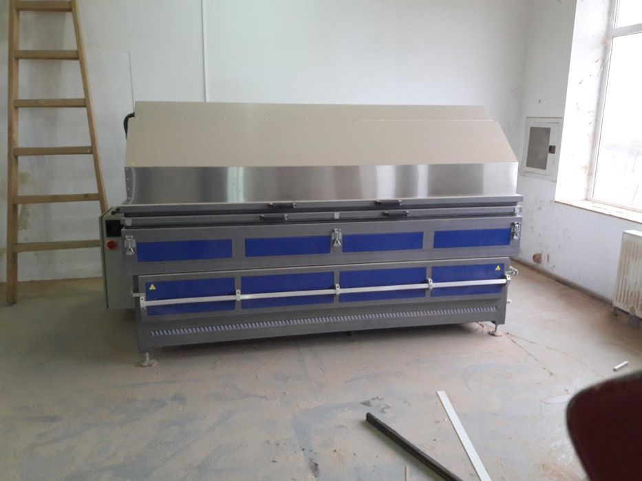 Вакуум преса с чекмедже  за нагряване на акрилен камък!