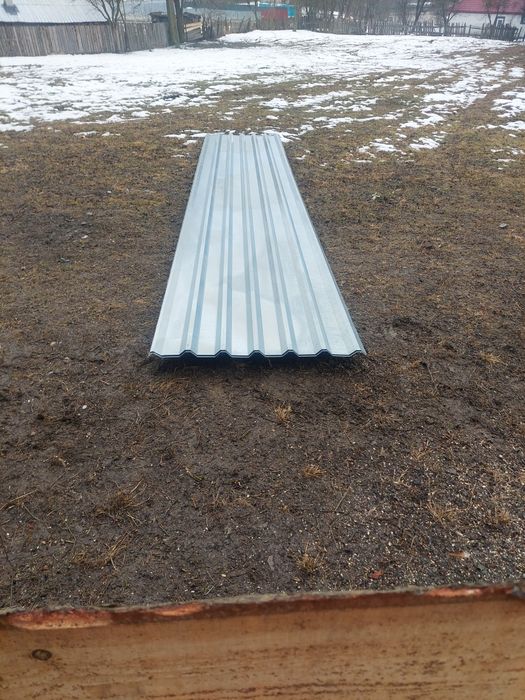 Vând tablă cutată h35.