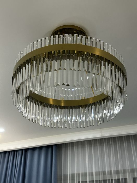 Люстра  диаметр 80 с