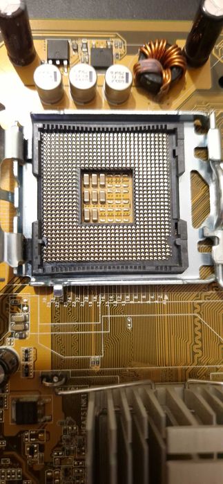 Placă de bază ASUS P5L-MX - Socket LGA 775, DDR2