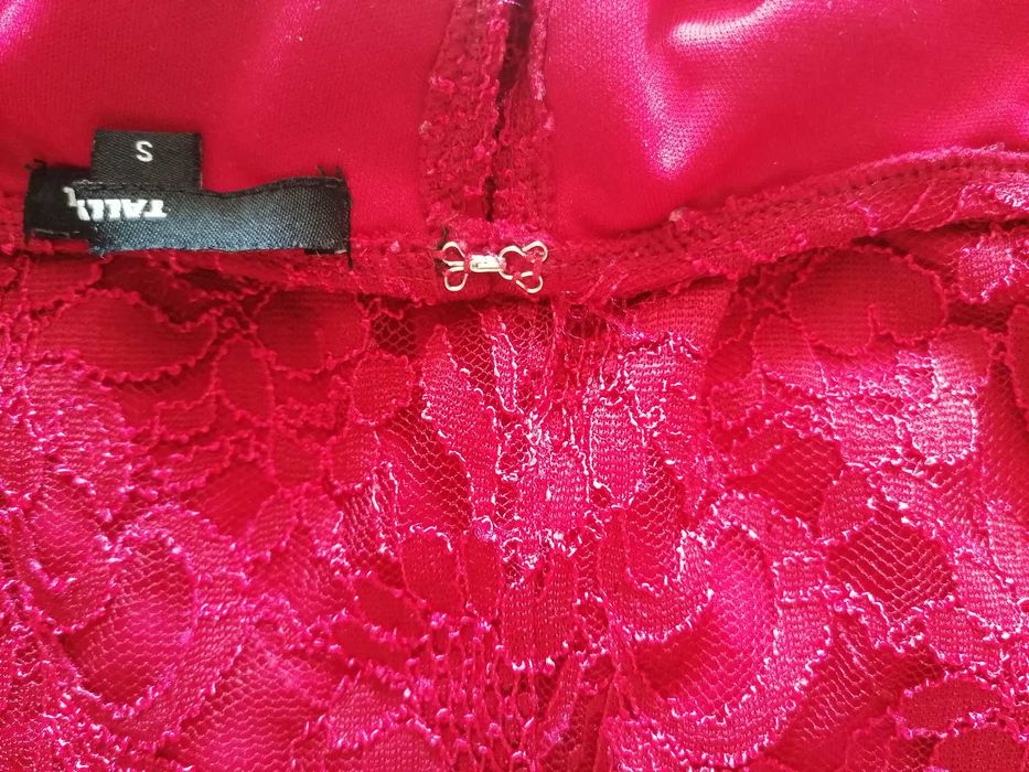 Дамска червена коктейлна рокля