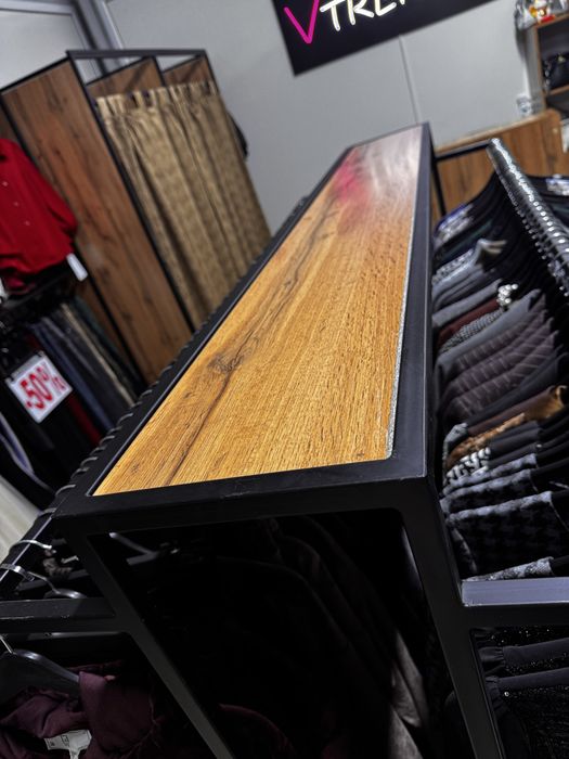 Продам металлическую стойку