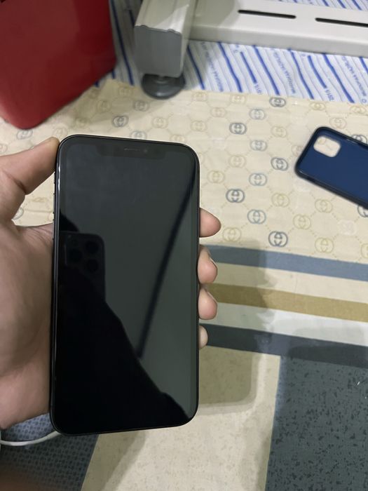 iPhone 11 sotiladi