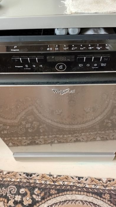 Продам  посудомоечную машину