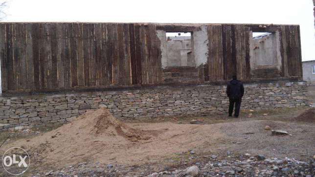 Продам отличный  недостроенный дом!!