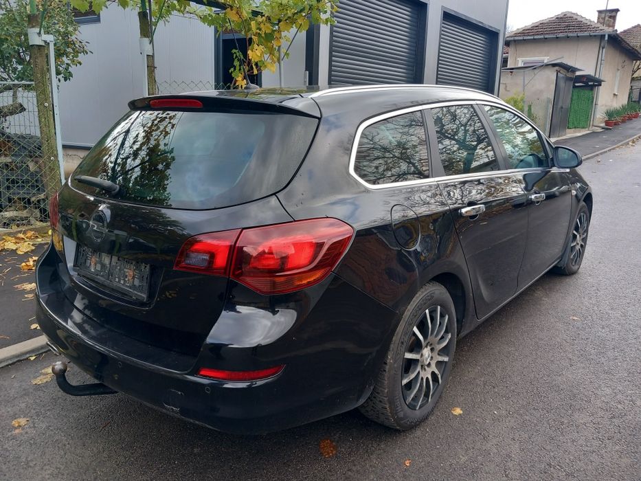 Opel Astra J -1.4Turbo-120кс./2012/-на части