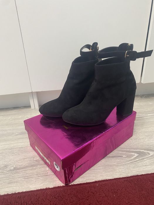 Ботильоны в хорошем состоянии 39 размера