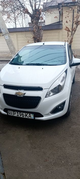 Спарк год 2011 мотор 1