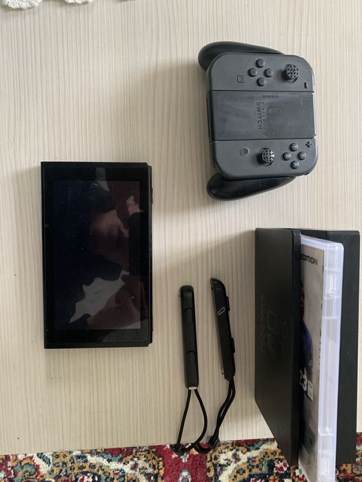 Nintendo switch 1 v2