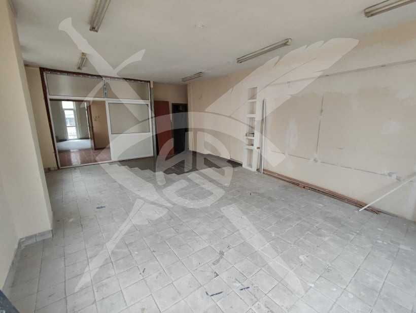 Продава се Къща в Пловдив, Център - 445 кв.м за 1236 €/кв.м - Снимка #9