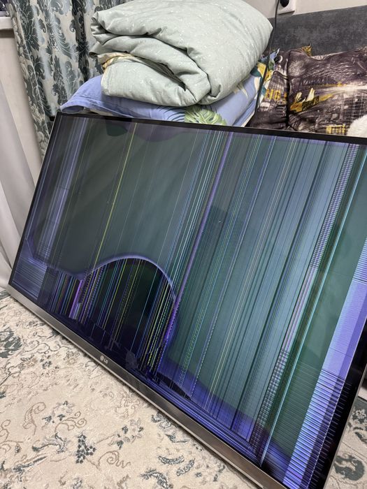 Телевизор LG smart (ЧИТАЙТЕ ОПИСАНИЕ!)