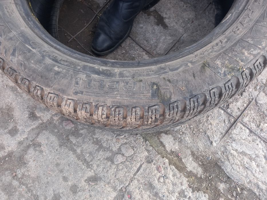 Продам  автошину