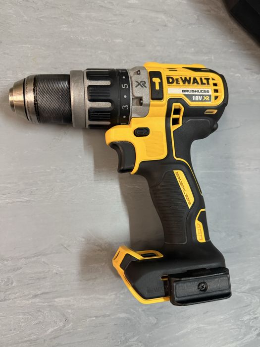 DEWALT - 796- ударен