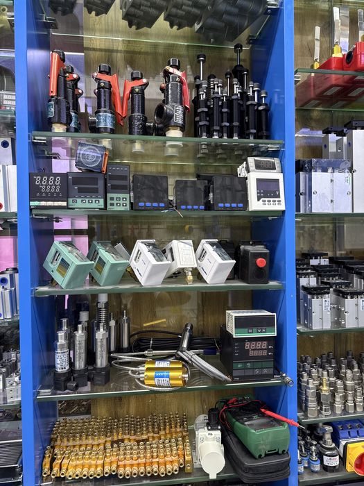 Гидравличексий клапана и запчасти