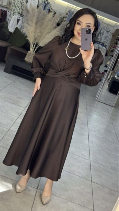 Продам вечерние платья