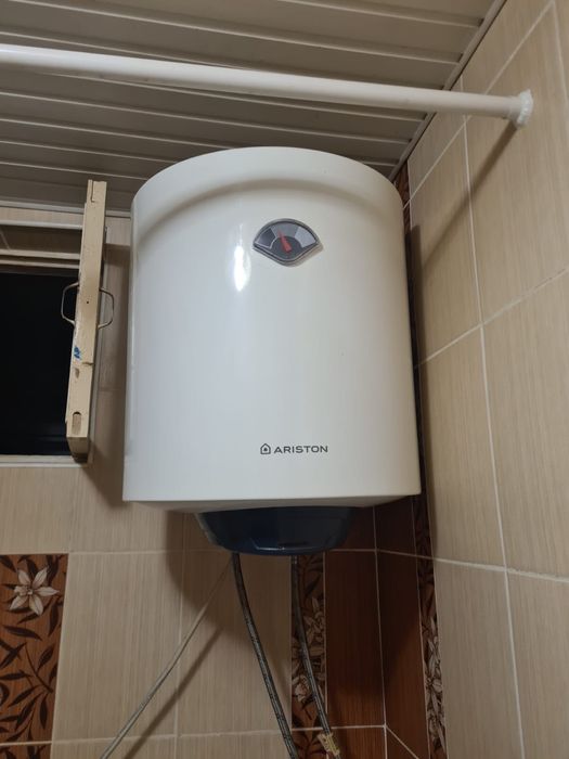 аристон 50/60литровый