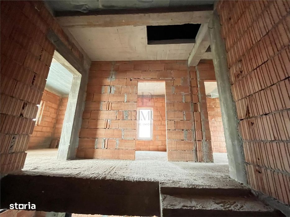 Dumbravita - Duplex - 5 Camere - 3 Bai - Pret la cheie - Posibilitate
