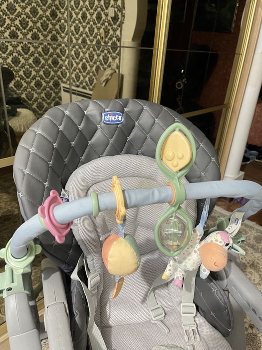 Стульчик для кормления CHICCO