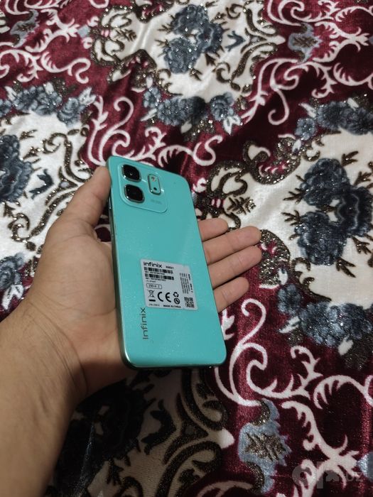 Infinix Hot 50i sotladi