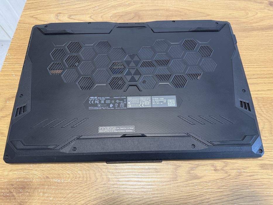 ASUS TUF GAMING F17 - RTX 3060 6GB - i7 11800H