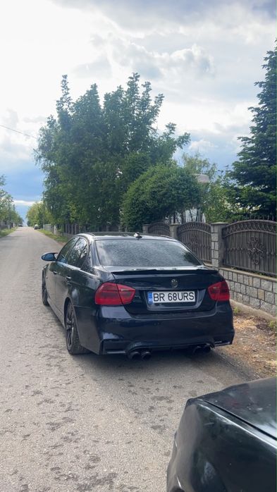 Vând BMW e90 2.0d
