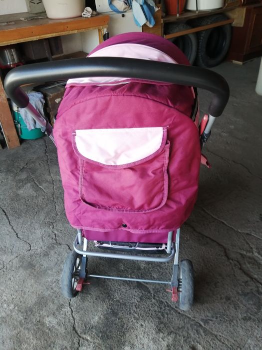 Детская коляска б/у в отличном состоянии