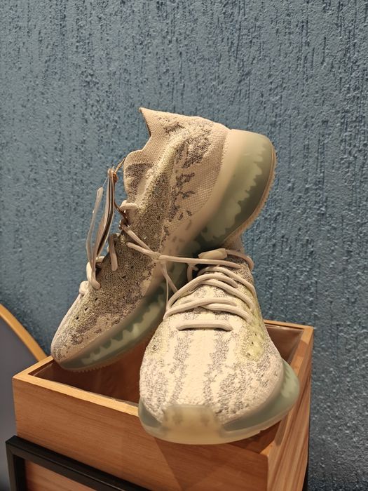 Yeezy Boost 380 nr 42 2/3