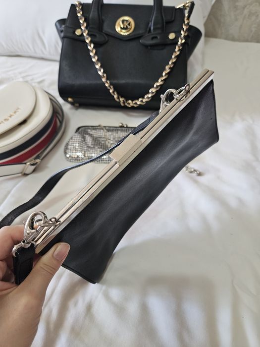 Сумки каждая по 3000тг