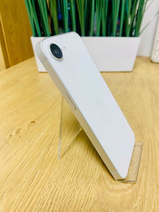 Apple iPhone 16e, 128GB, 5G, White, ГАРАНЦИЯ