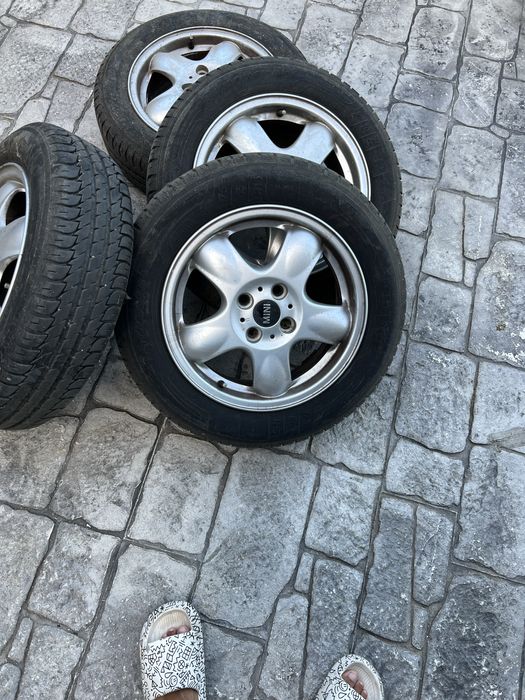 Jante cu cauciucuri mini one