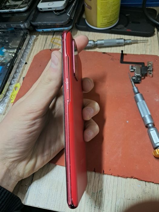 Самсунг с20 FE..