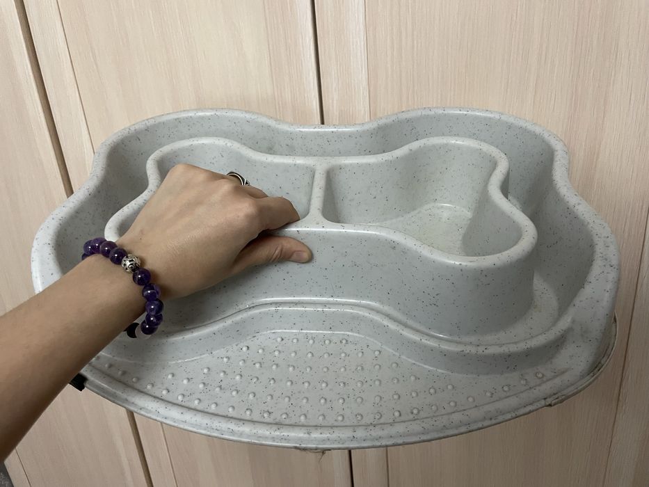 Миска для собак устойчивая