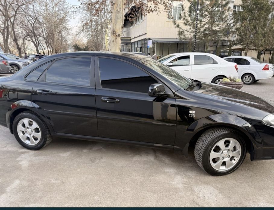 Vajdeniya Instruktor ayol