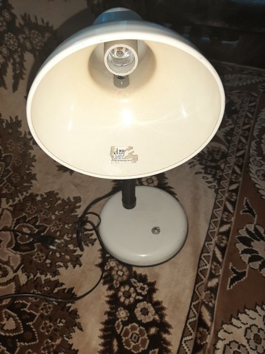 Продаю светильник