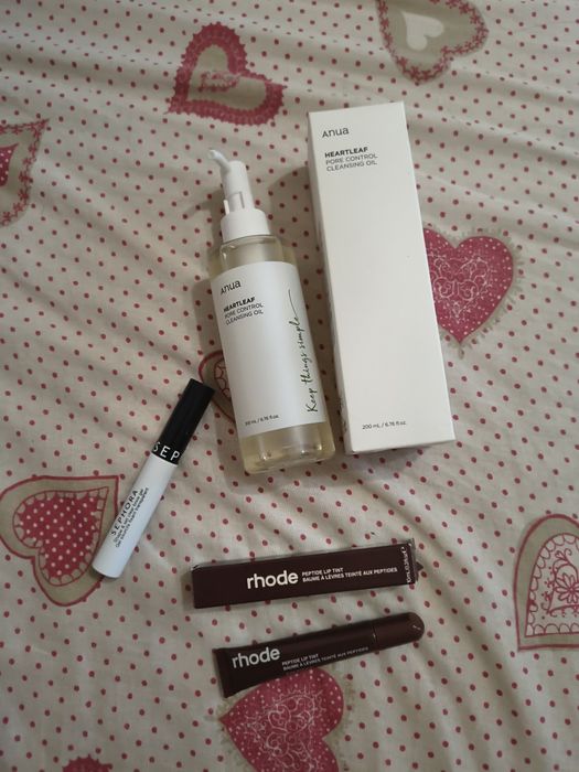 Anua, Sephora collection и Rhode