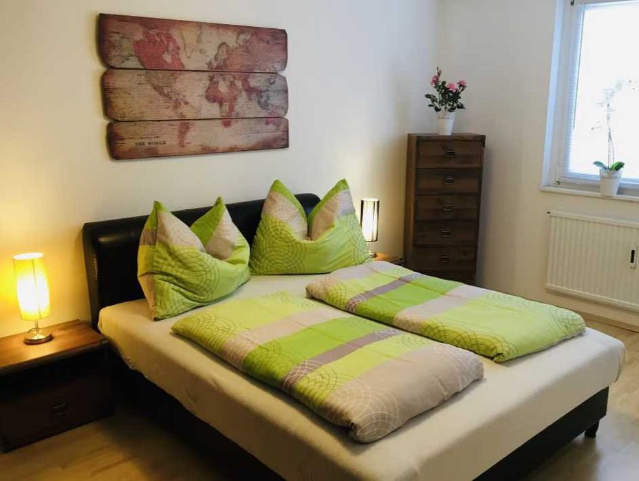 Дава се под наем Тристаен апартамент в Пловдив, Западен - 90 кв.м за 321.3 € - Снимка #2