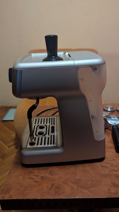 Кафемашина Breville Barista Mini