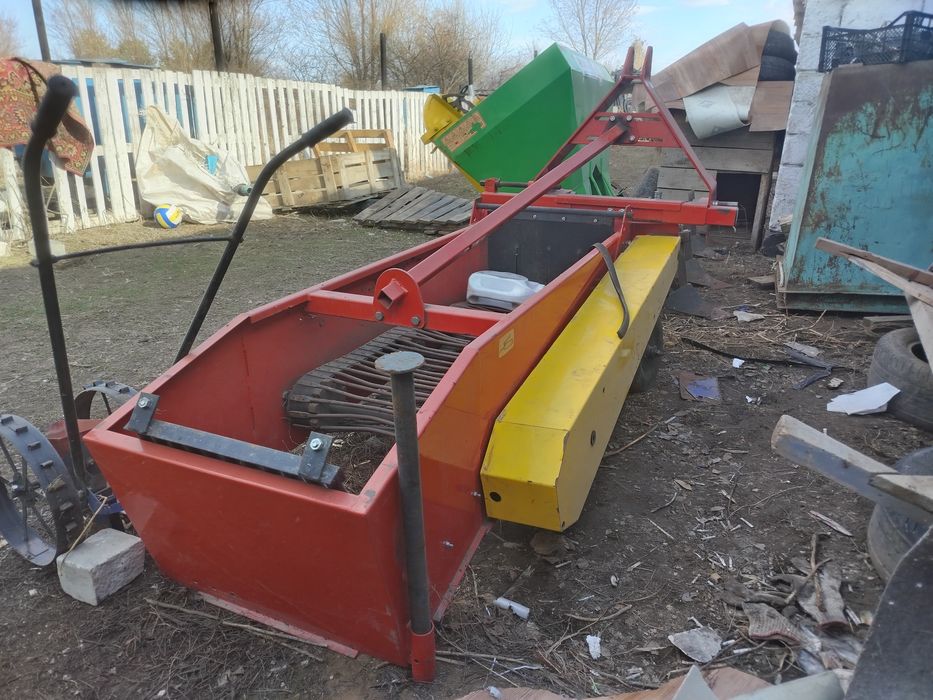 Картофелесажалка, картофелекопалка