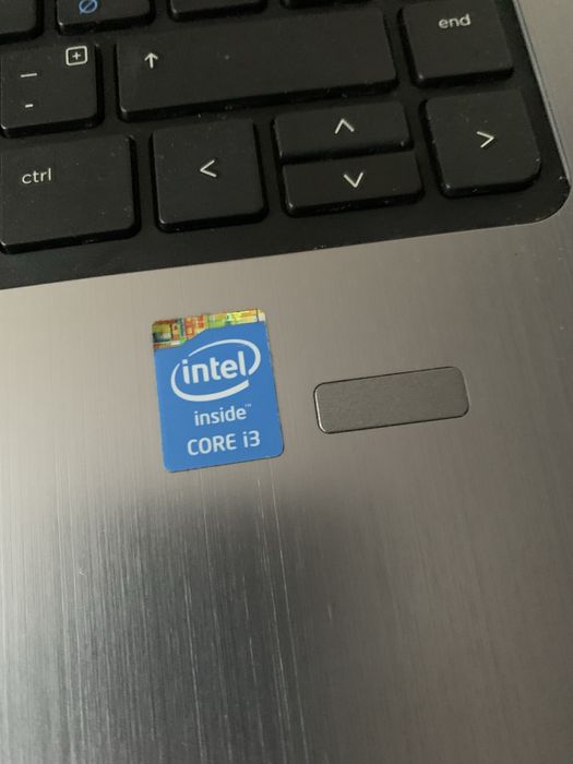 Laptop Hp ProBook Slim intel core i3,Display 14 led,Windows 10 Pro,SSD 130gb memorie,8gb ram,perfect functional cu incarcator