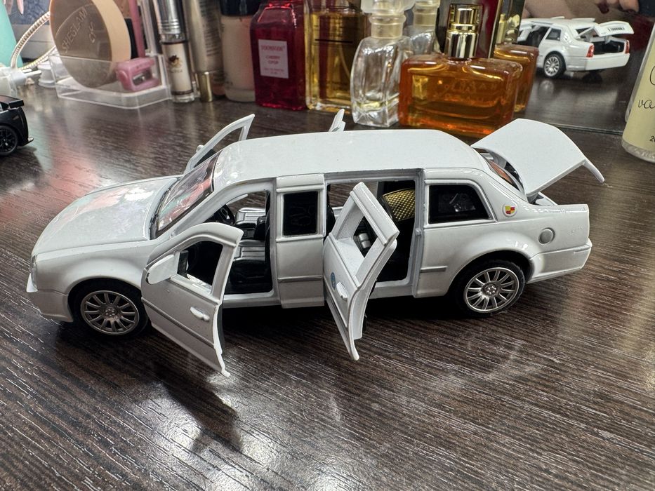 Машины на пульту без