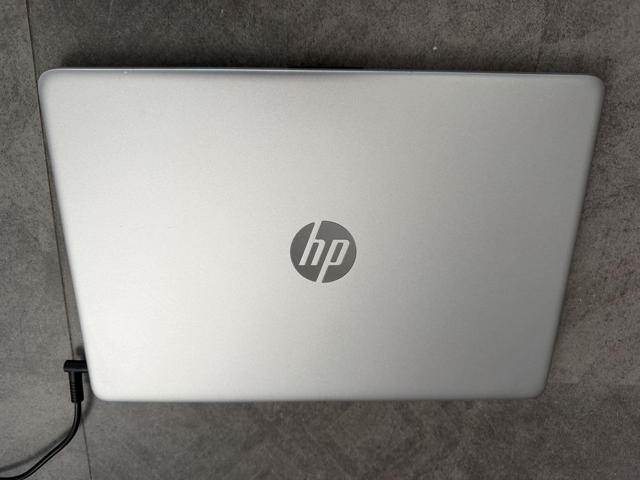 HP 14s Ryzen 3 | 8GB RAM | 512GB SSD – Бърз офис лаптоп