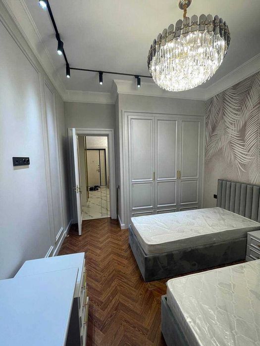 Продаётся 3-х комн Квартира  ЖК Sayram Avenue, Буз Базар, БИЙ метро,