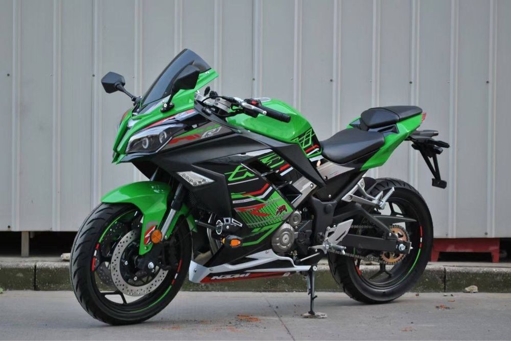 Kawasaki zx400 спорт байк