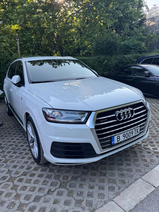 Audi Q7 2016 година