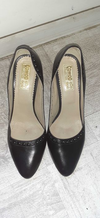 Pantofi negri din piele, mas 39