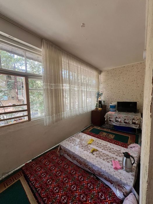 Продается квартира! Город Чирчик, 9-микрорайон.