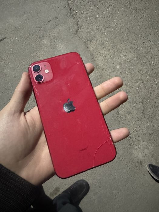 iPhone 11          128