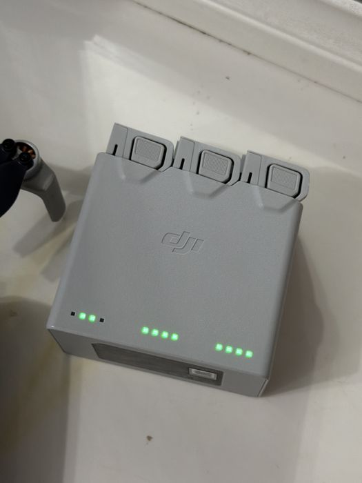 Dji mini 4 pro серый цвет